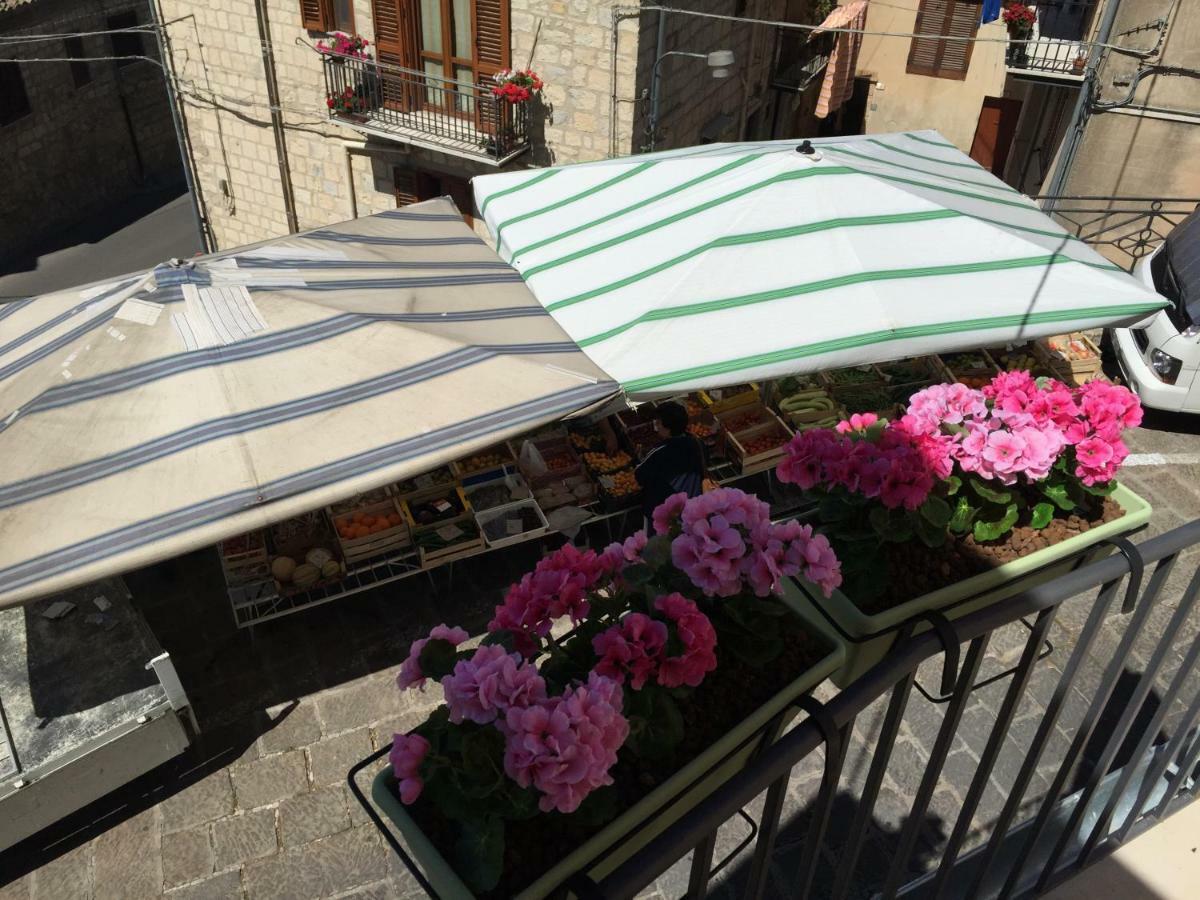 La Casa Di Ro Bed & Breakfast Петралия Сотана Екстериор снимка